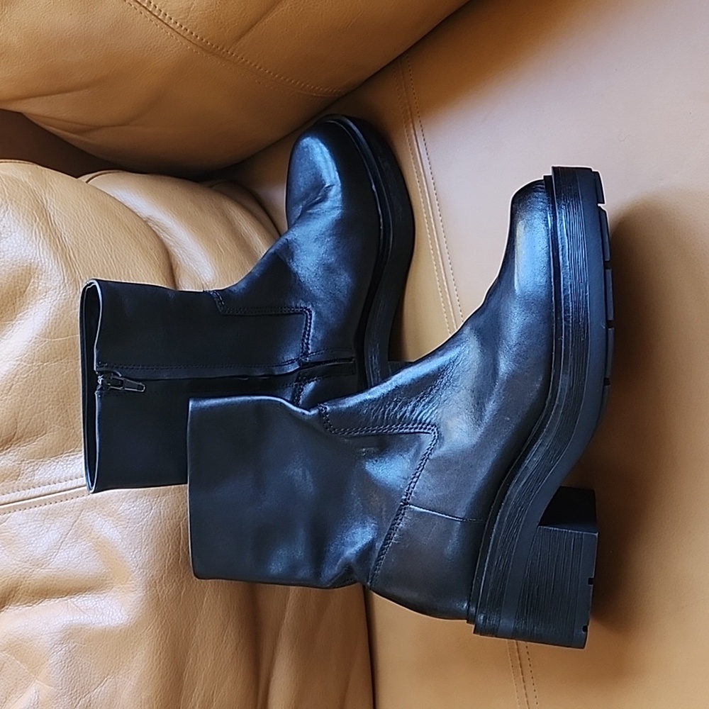 Zara Chunky Camel Leather Boots